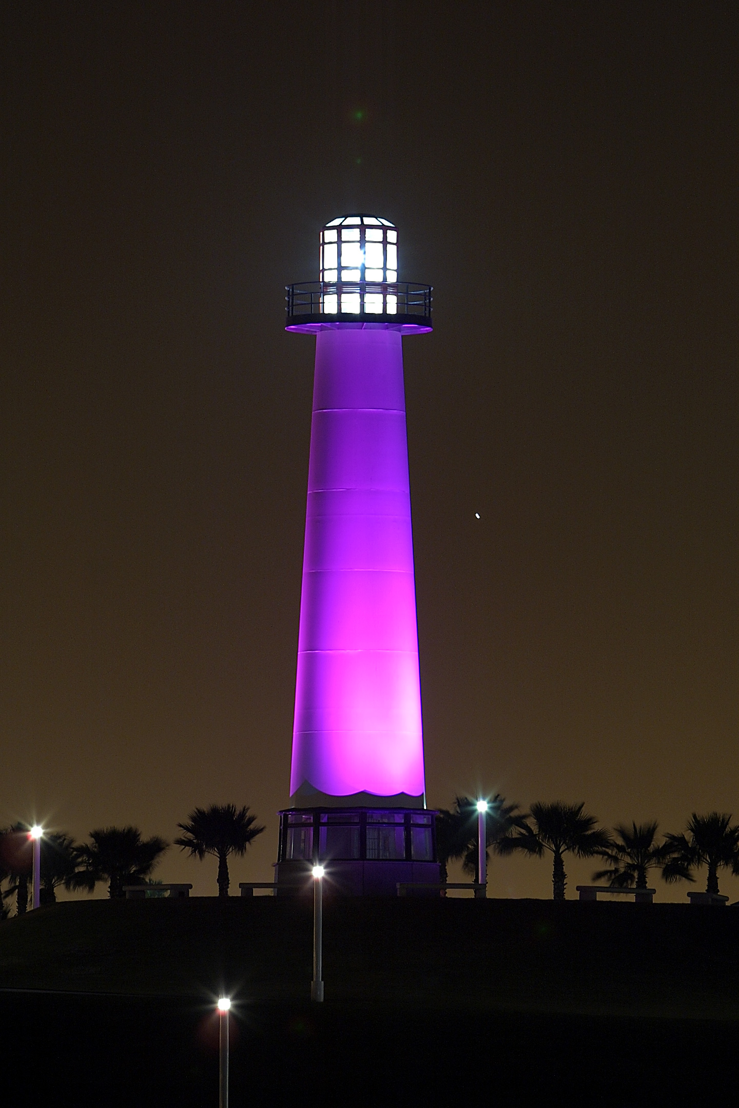 Lighthouse next to the Queen Mary in Long Beach.