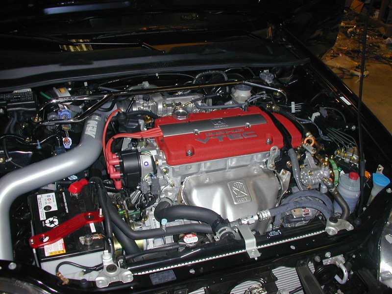 03_slickenginebay